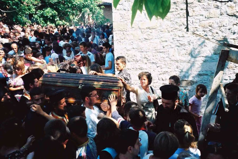 Крестный ход с мощами святого Йована Владимира в Албании